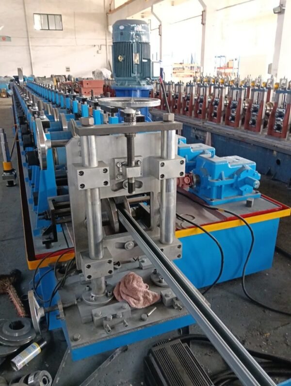 Auto-Cut Machine and Side Alignment Roller at the end of Cold Bending Machine LIDI Machinery